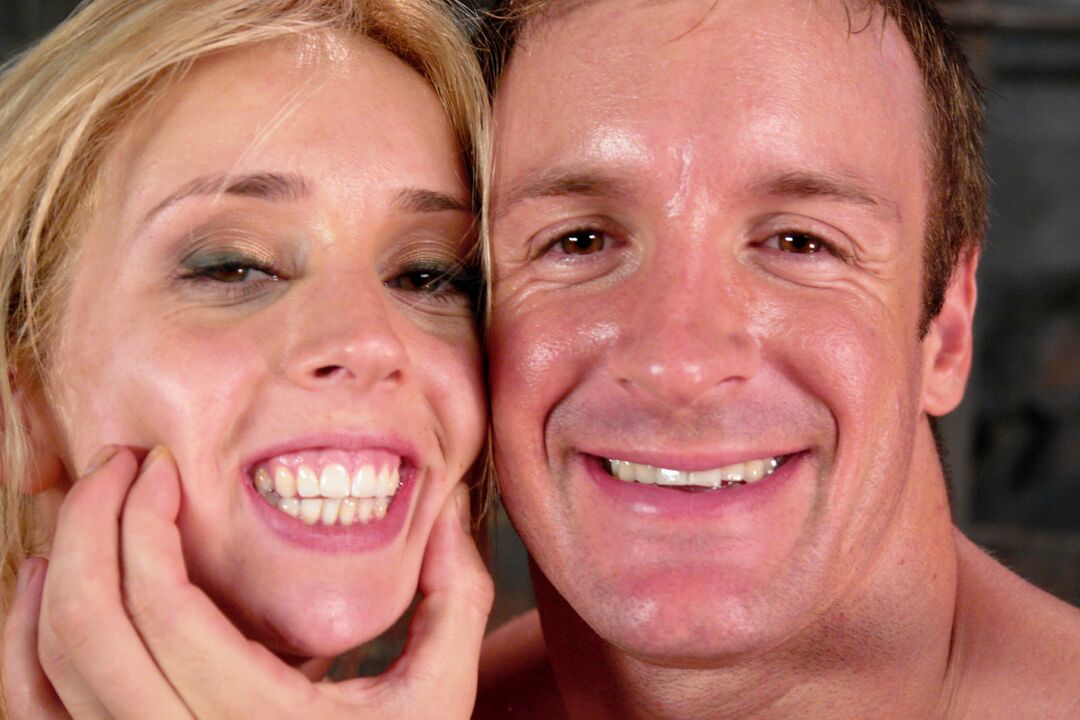 21P Sexe et soumission Kelly Wells, TJ Cummings