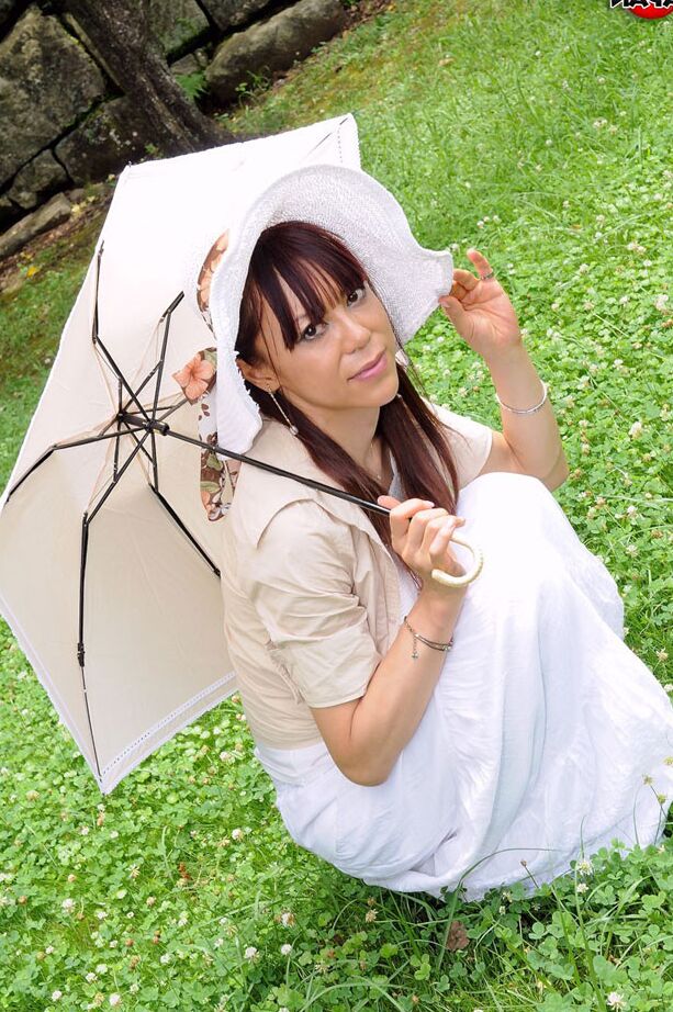 15P Travesti Japão Sexy newhalf que adora chupar pau