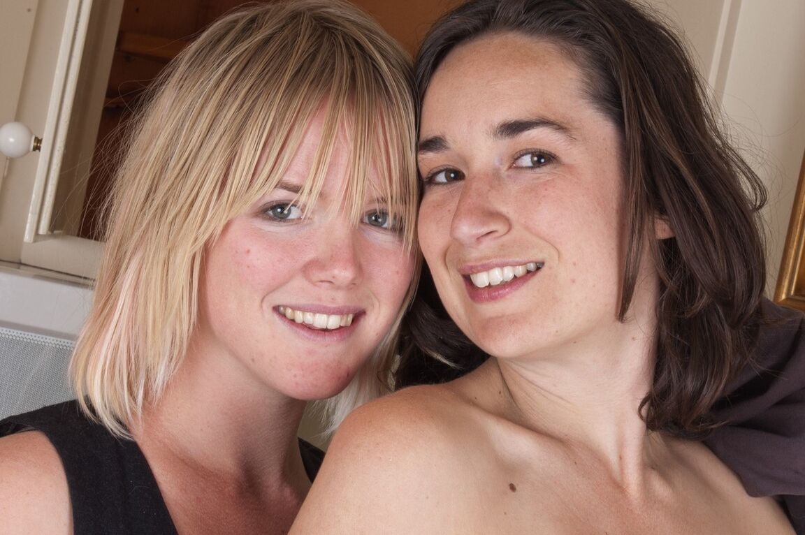 13P Step sisters pause in their chores for a hairy pussy lick in the kitchen