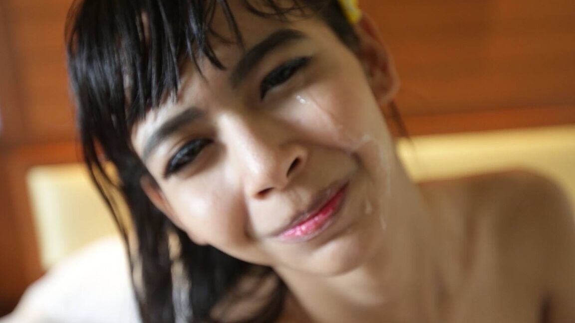 12P 18yo Thai ladyboy getting ready for her date to suck a tourist's cock
