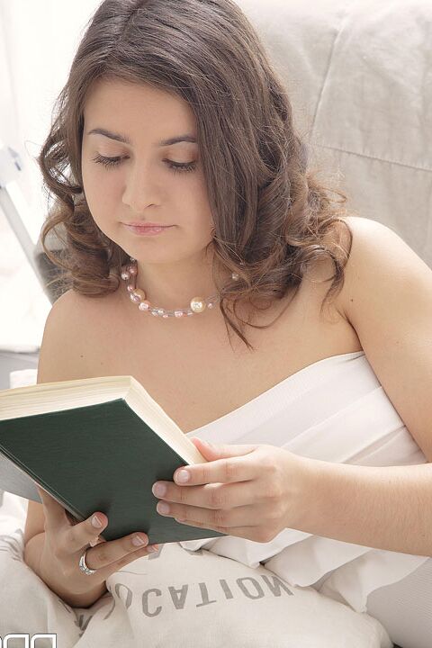 12P Sweet teen Kaiya hops on her guy's dick after tiring of reading a book
