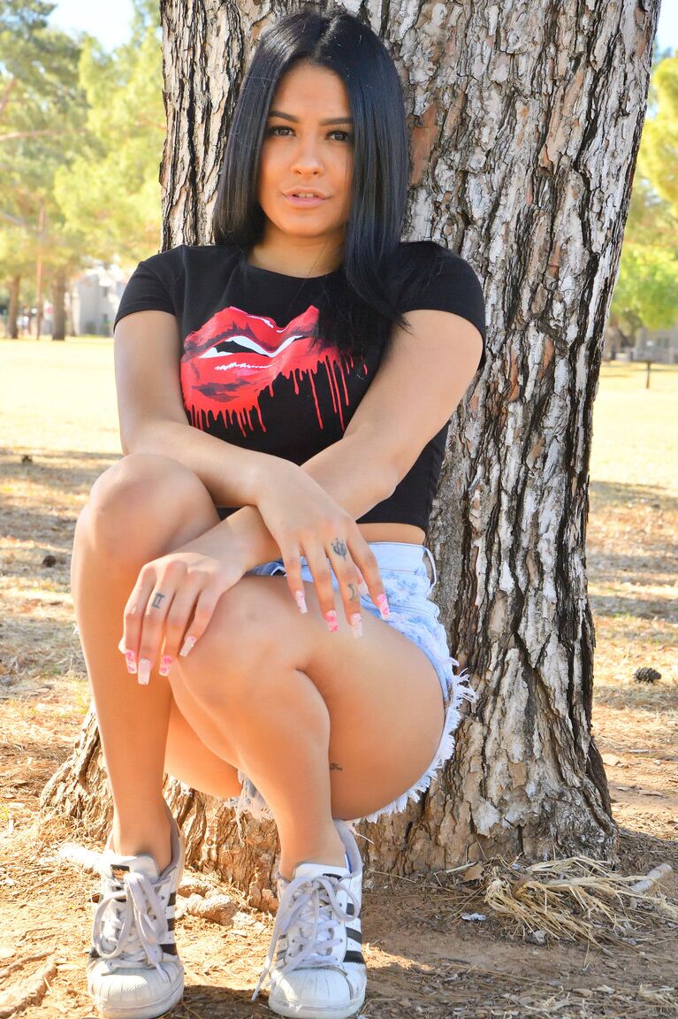 21P FTV MILFs Serena