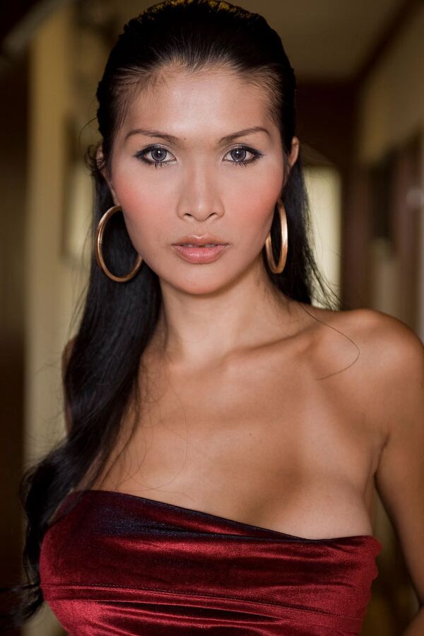 15P Ladyboy Buceta Amante Carmesim