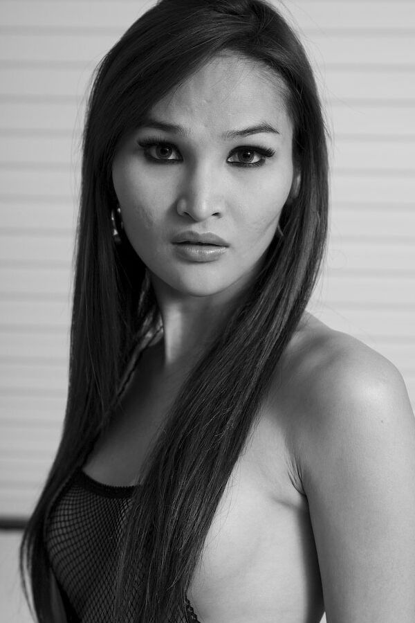 15P Ladyboy Or Noir et Verre Blanc
