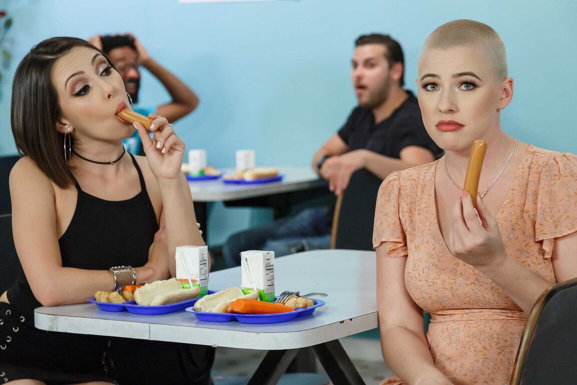 21P Quente e Média Jenna Sativa, Riley Nixon