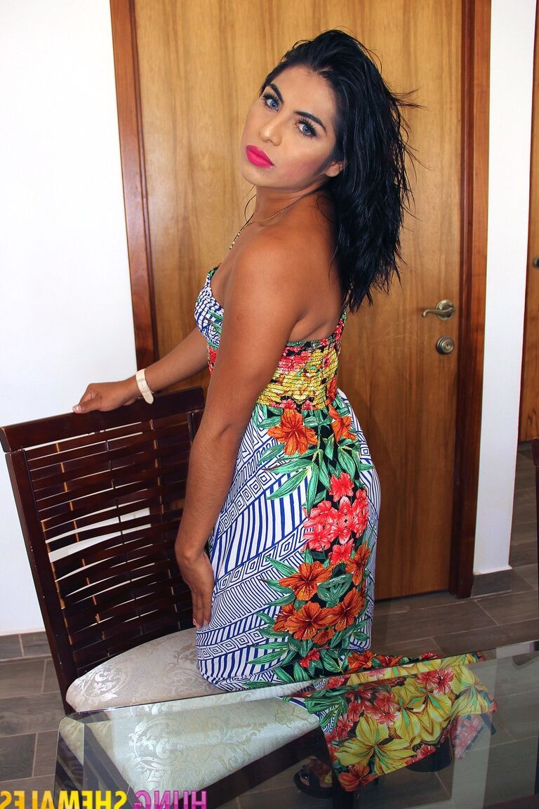 15P Pendurado Travestis Pendurado Latina Trans