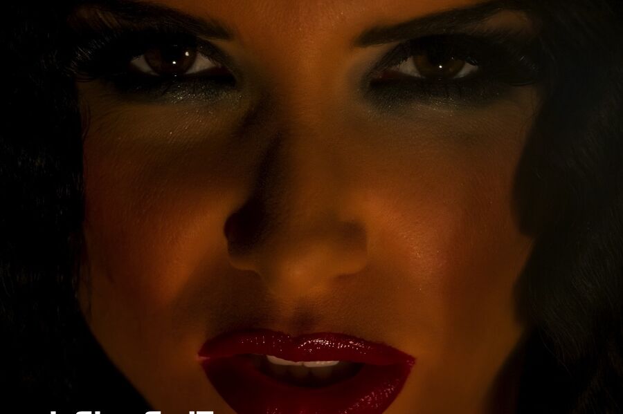 16P Romi Rain Romi in chains and leather