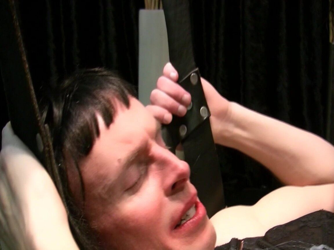 16P Velours Strapon Slut Ass fodido e feito para gozar Filme HD