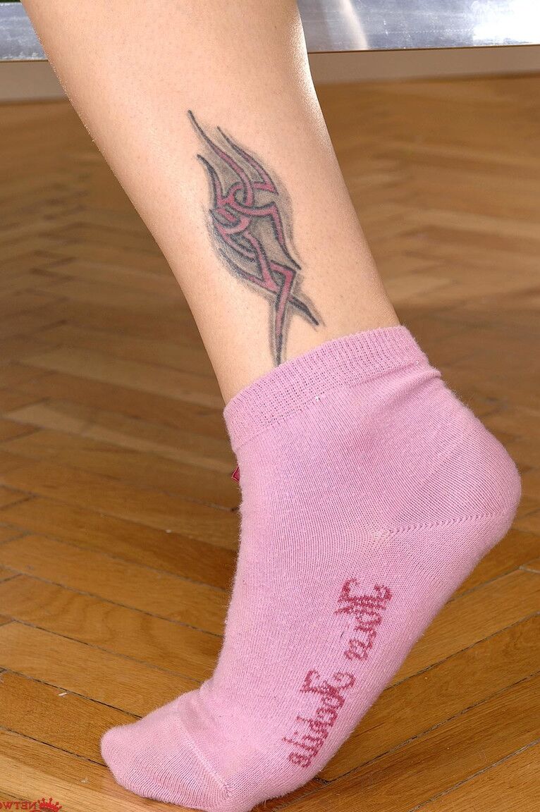 21P Hot Legs and Feet Edy バイオレット、Netty