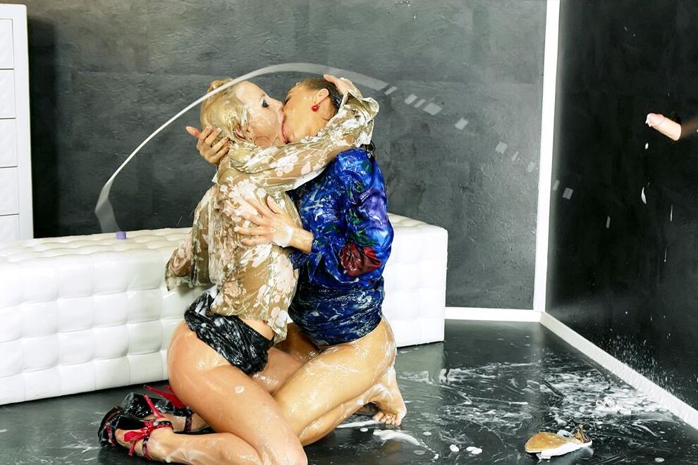 15P Slime Wave Clothed Lesbian Wet