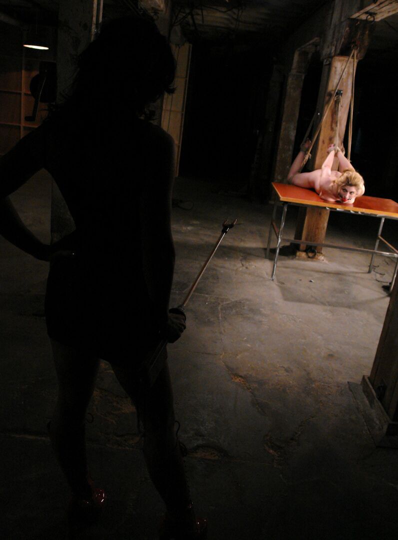 21P Coño cableado Sandra Romain, Tawni Ryden