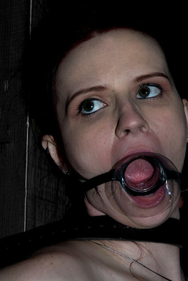Dispositivo 14P Bondage Claire Adams, Miss Jade Indica, Sarah Jane Ceylon