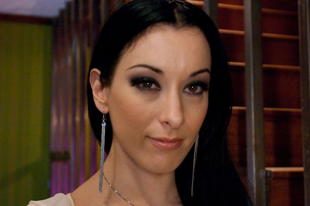 21P Everything Butt January Seraph, Tara Lynn Foxx