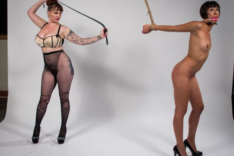 15P Vivi Marie proves her devotion to pain as Mz Berlin single tails, shocks