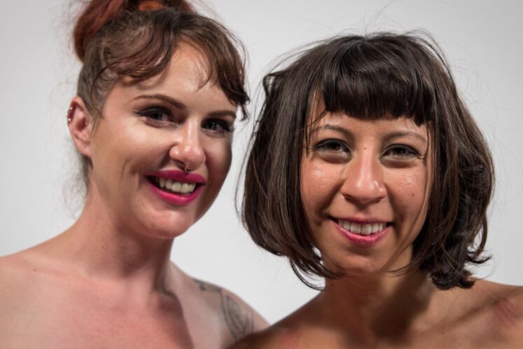 15P Vivi Marie proves her devotion to pain as Mz Berlin single tails, shocks