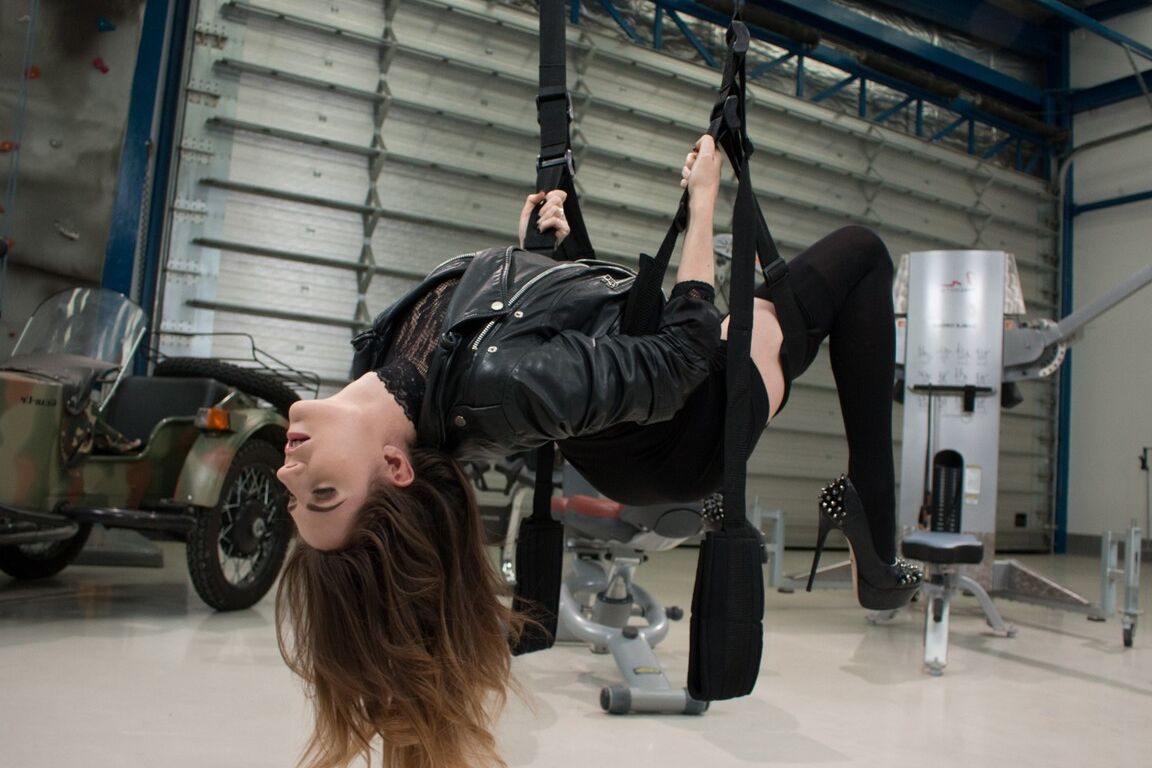 21P Anjo Maligno Anjo Longo, Misha Cross, Samantha Bentley