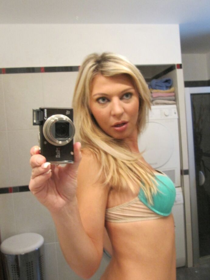16P Blonde girlfriend with tiny tits Kristi Lust stripping and picturing herself
