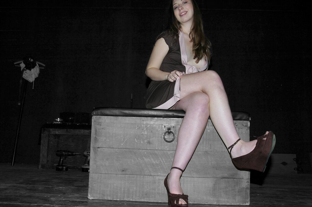18P Device Bondage Alyssa