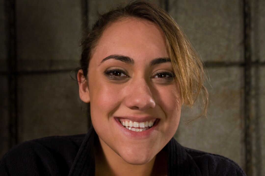 21P Gwen Diamond atada, sargento mayor