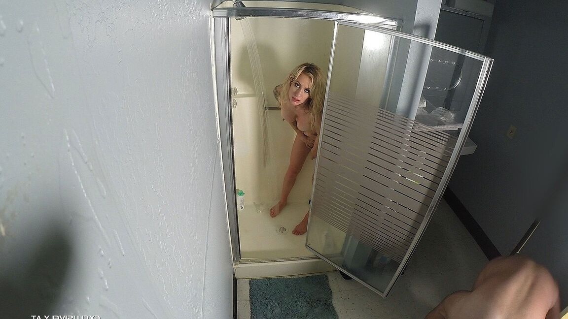 18P Zoey gets nailed and filled with cum by a group of men for the first time