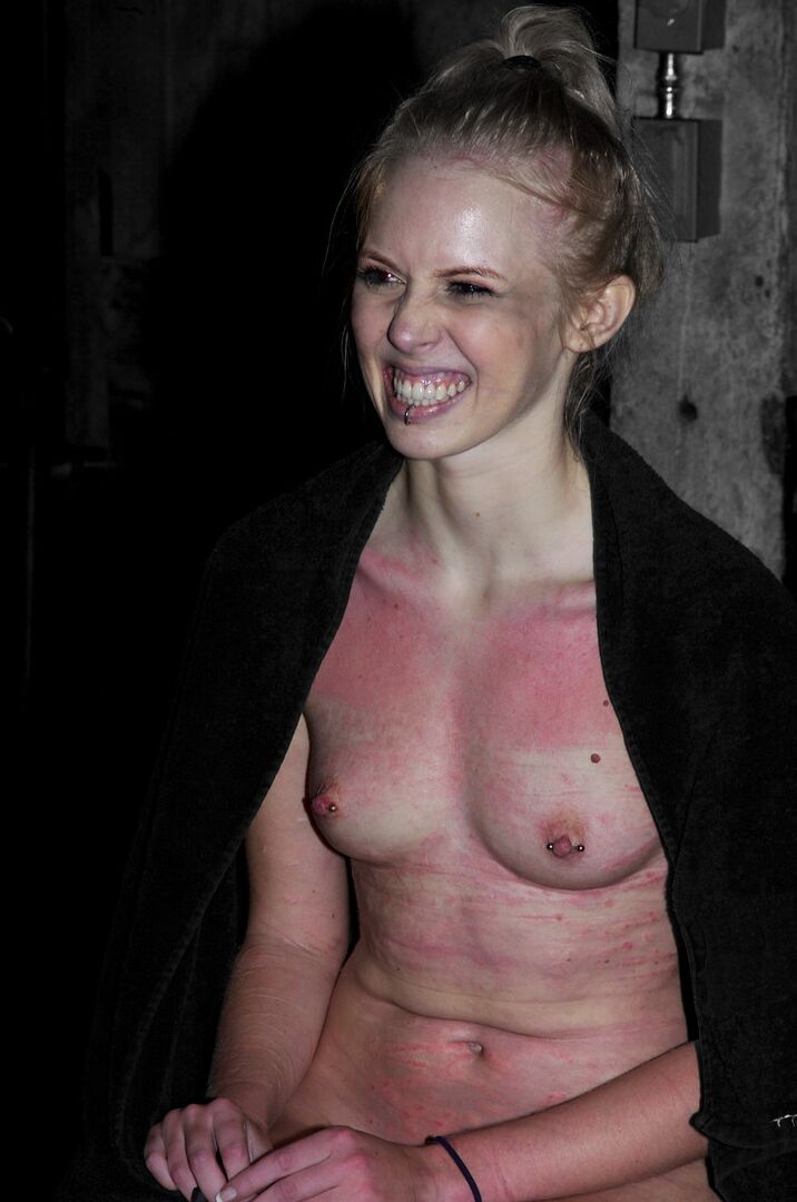 17P Tightly bound female sub turns red with pain & blue from lack of circulation