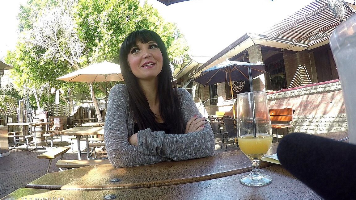 16P Lexi Nicole Primer Gangbang Cremita