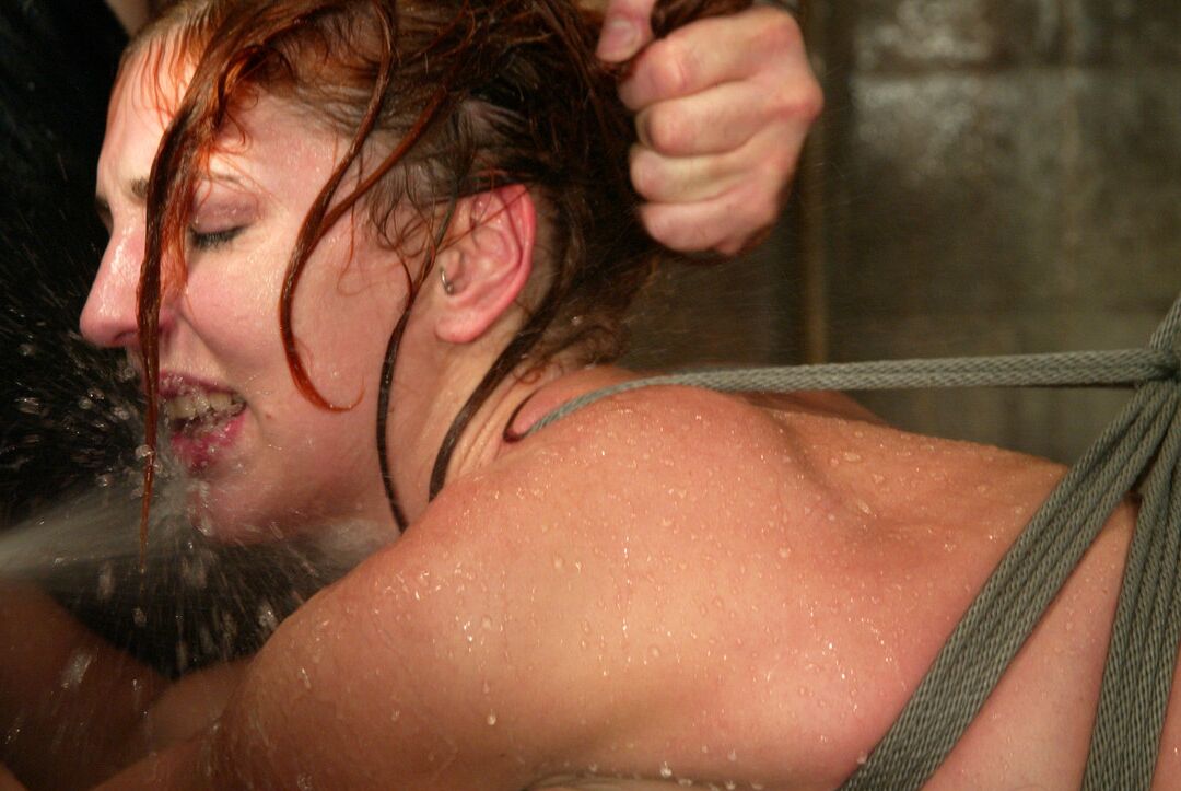 21P Water Bondage Ivy, Torque