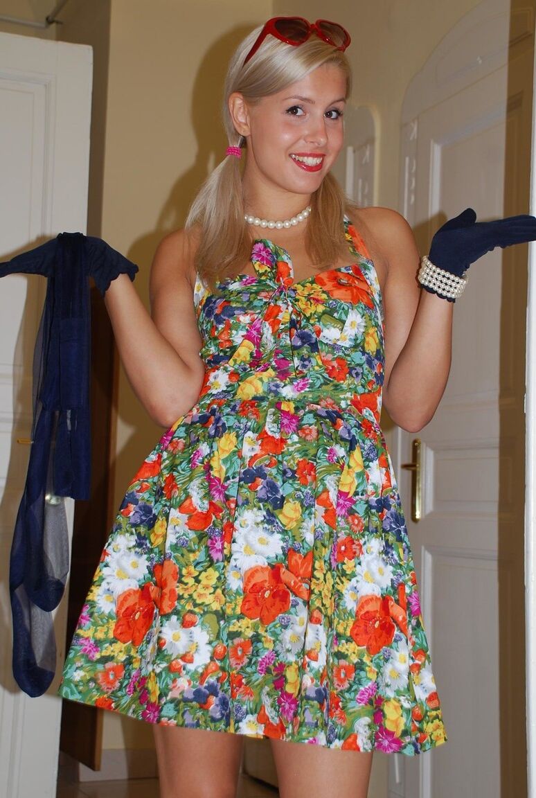 21P Blonde looker Brandy Smile hikes her dress & gets filmed by Lara while toying