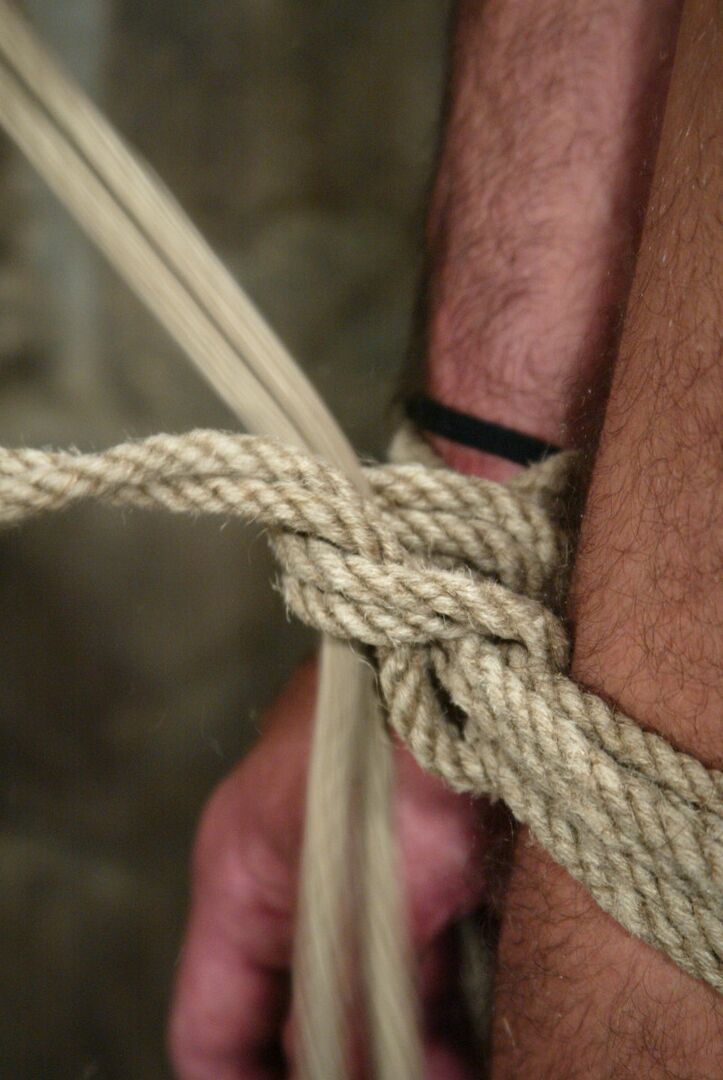 21P Men In Pain Claire Adams, totaleurosex