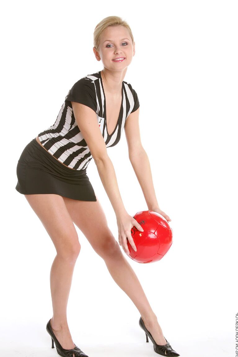 15P Leggy blonde Lucianna plays with a ball while getting naked in pointy heels