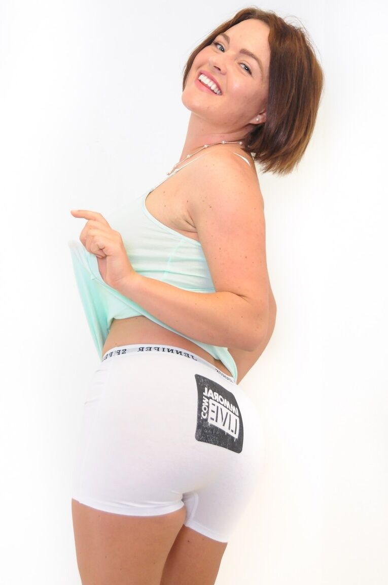 15P Solo model Krissy Lynn pulls down her shorts to get naked in sport socks