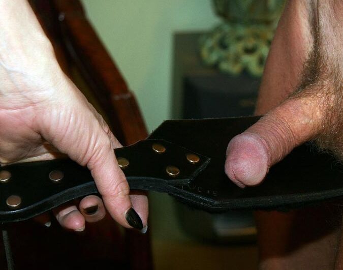15P Mulheres que punem Empregada doméstica punida
