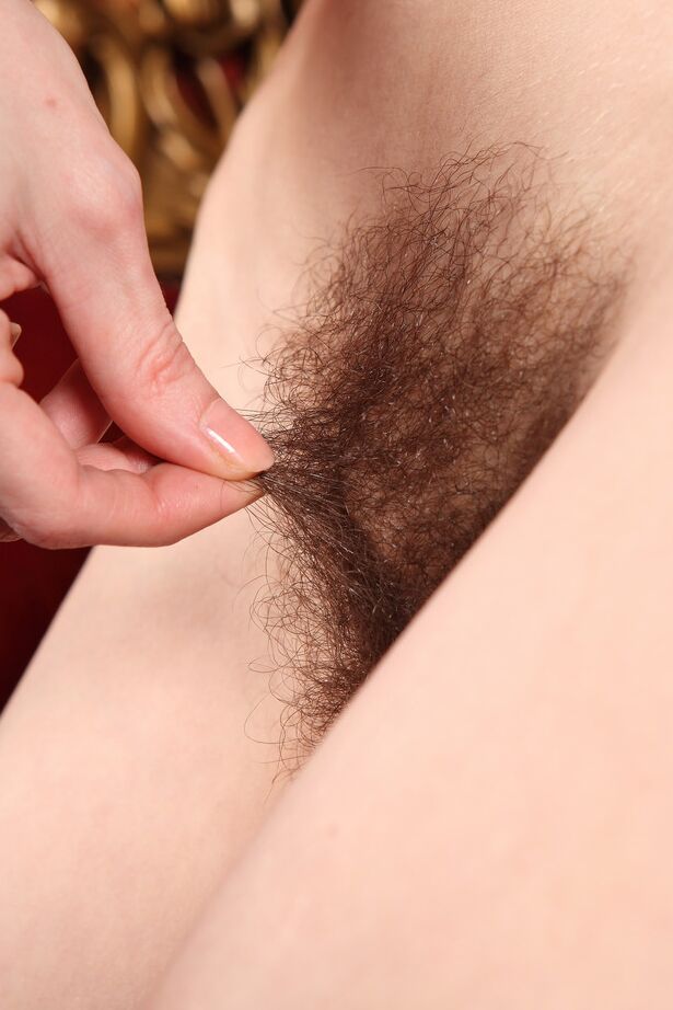 16P Middle-aged lady with tiny tits proudly shows off hairy armpits and vagina