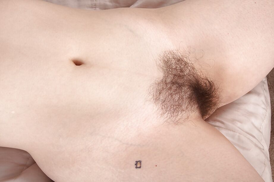 16P Hairy mature vixen Emily Marshall proves herself to be resilient whore