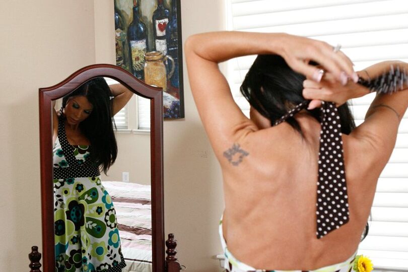 21P MILFs Like It Big Scott Nails, Tabitha Stevens