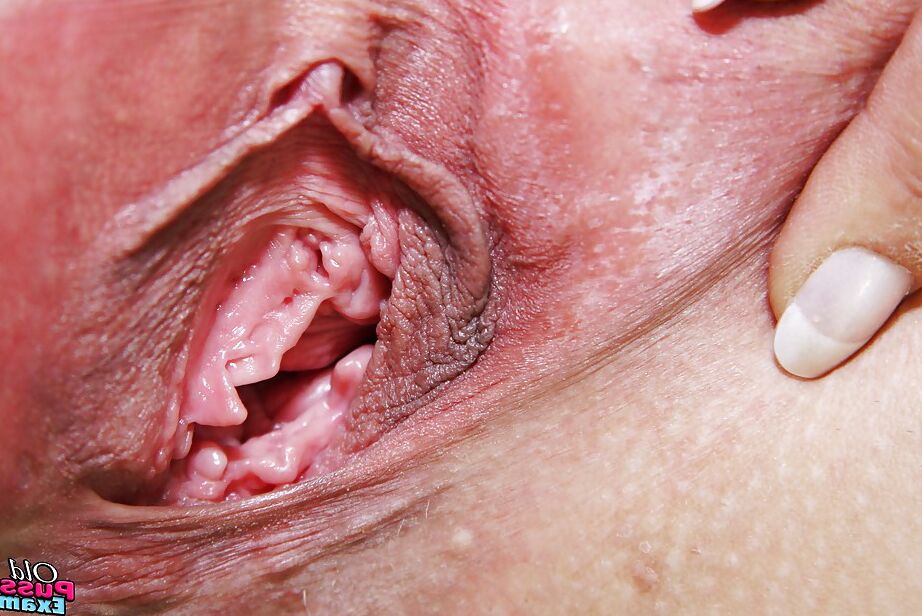 16P Filthy mature gyno nurse with shaved cunt has no lingerie under her uniform