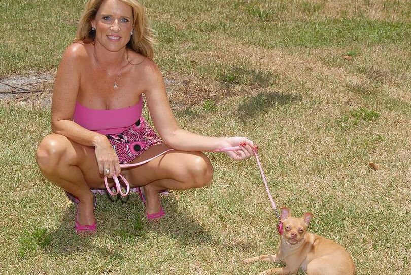16P Busty mom Jodi West gets her cunt stuffed with a hard meat pole
