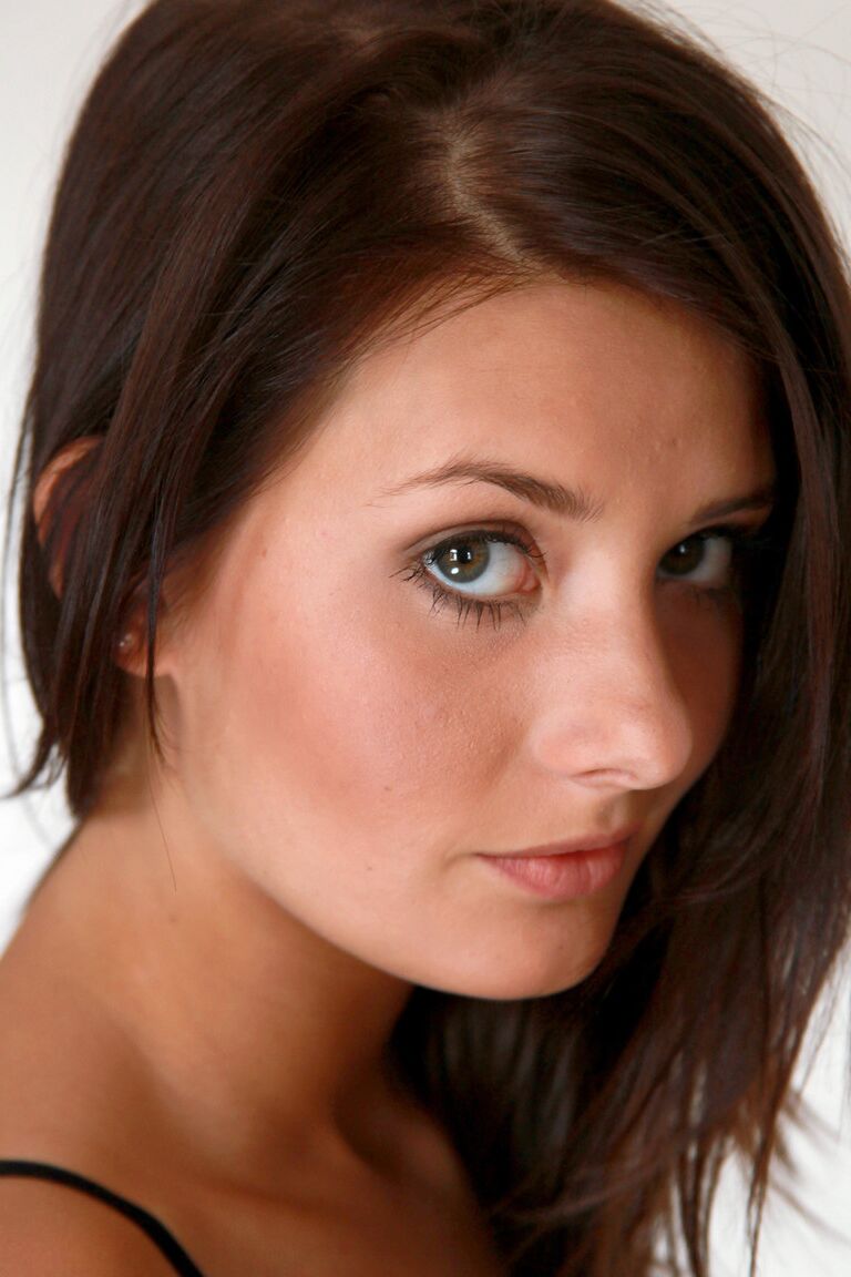 21P Beauté Érotique Edwige A