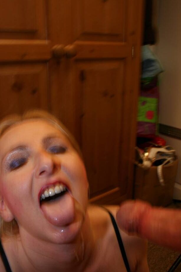 20P UK amateur Tracey Lain gets on top with a cock buried in her filthy asshole