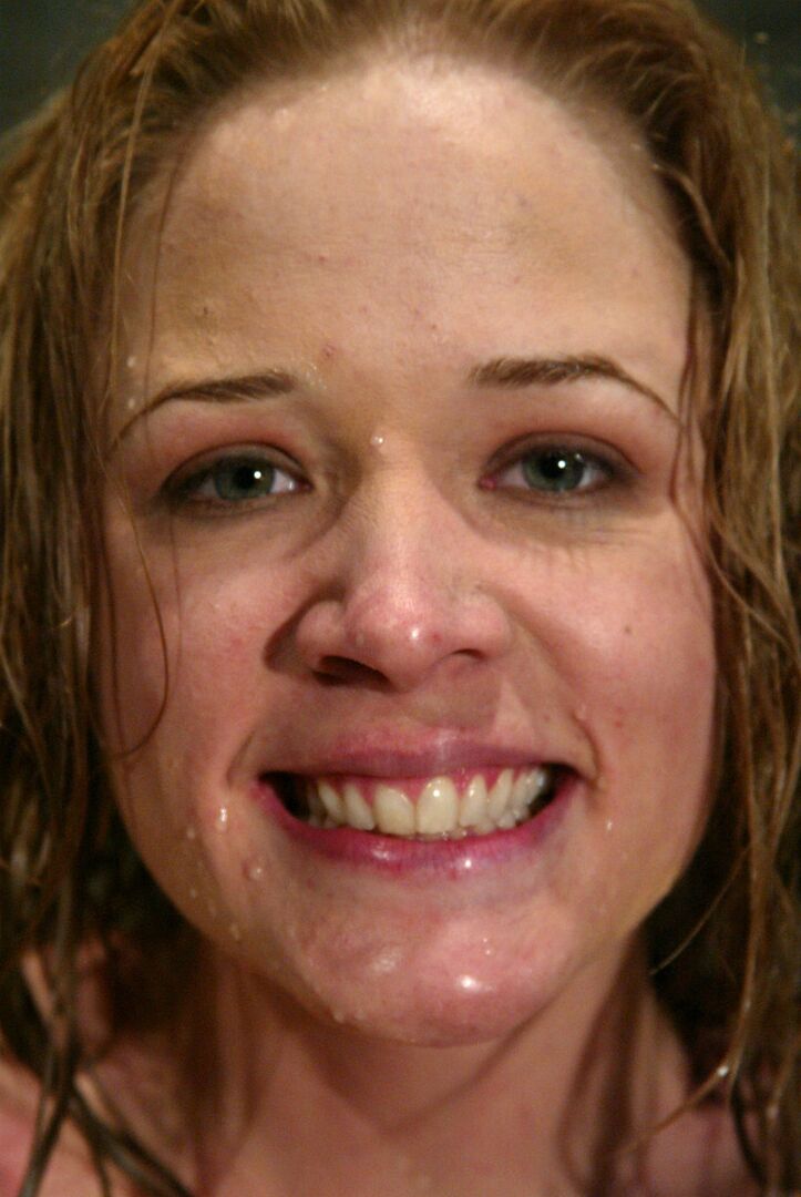 21P Bondage de agua Anna Mills, sargento mayor