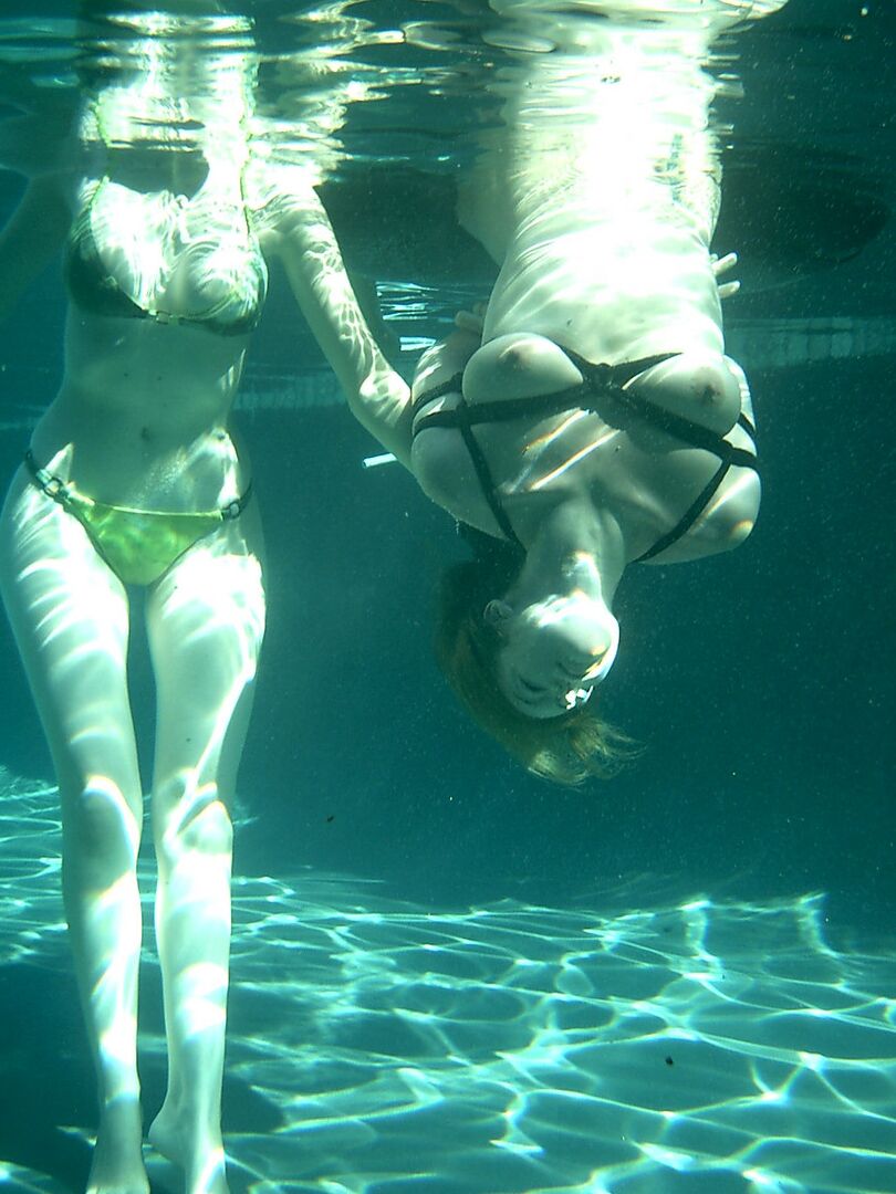 21P Bondage de agua Chanta Rose, Jade Marxxx