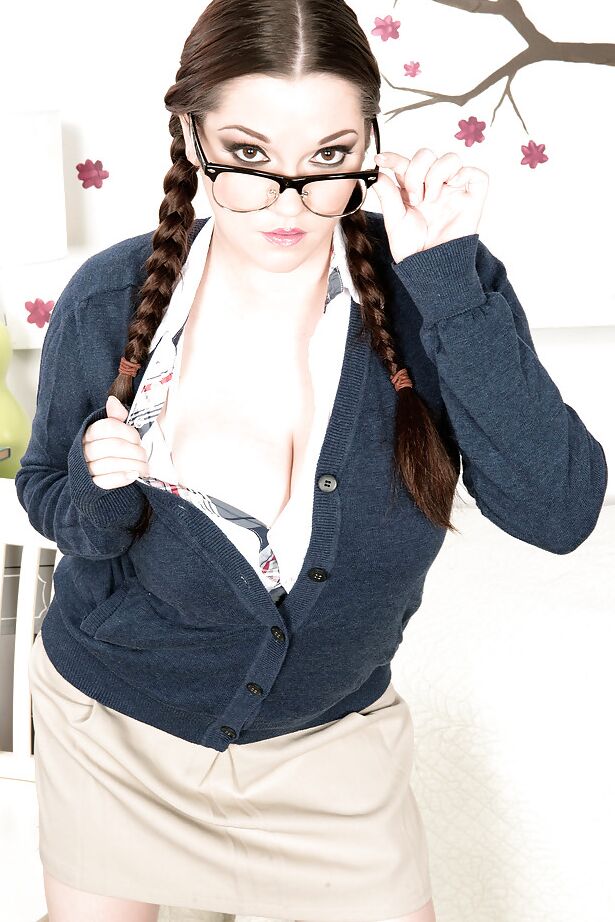 16P Chesty brunette Kate Marie masturbating spread pussy in pigtails