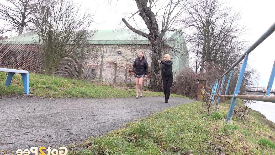 15P Antonia Sainz and Vanessa Hell squat to pee on a path while out for a walk