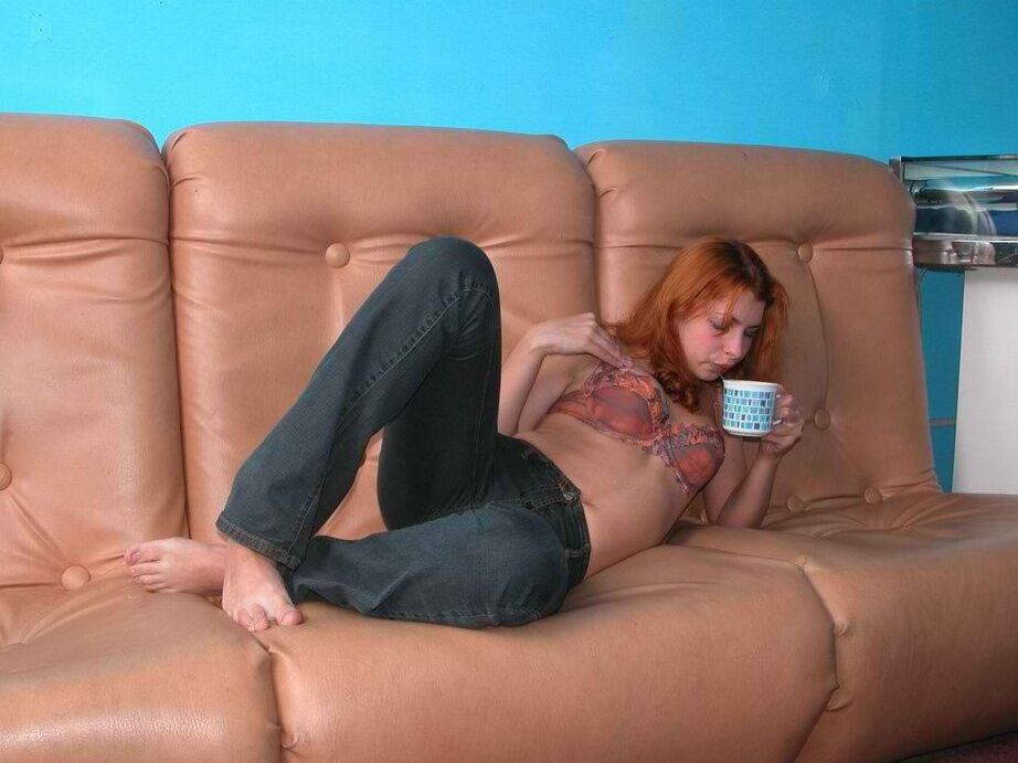 21P La sexy MILF Marusha abriéndose