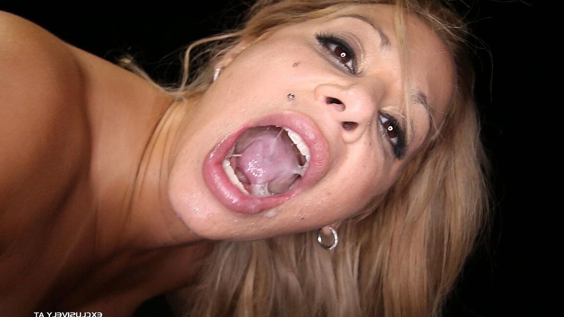 17P Lustful cunt of busty Alyssa Lynn was creampied several times during gangbang