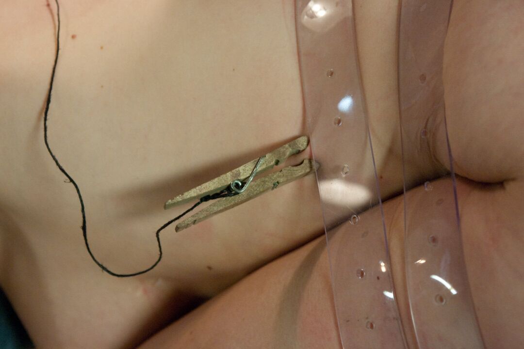 17P Master ata a la rubia con curvas Devon Taylor y le clava todos los agujeros
