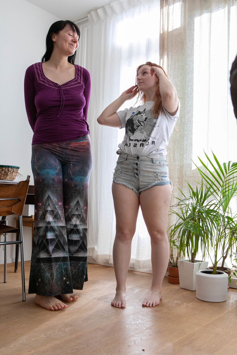 21P All-natural Australian babes Cleo C & Kalie caught on camera while changing