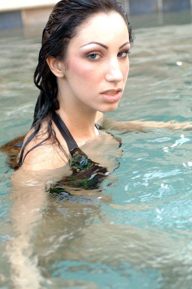 21P FTV Meninas Chloe Morgan