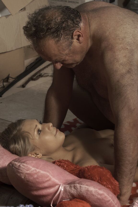 20P Tiny teen Sheryl Nitro gets pounded by a fat old man she met at the park