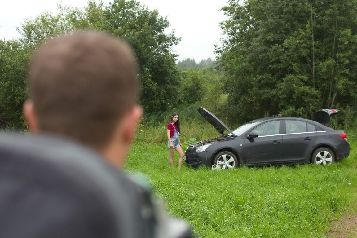 16P Young brunette Arwen Gold gets banged by a boy after her car breaks down